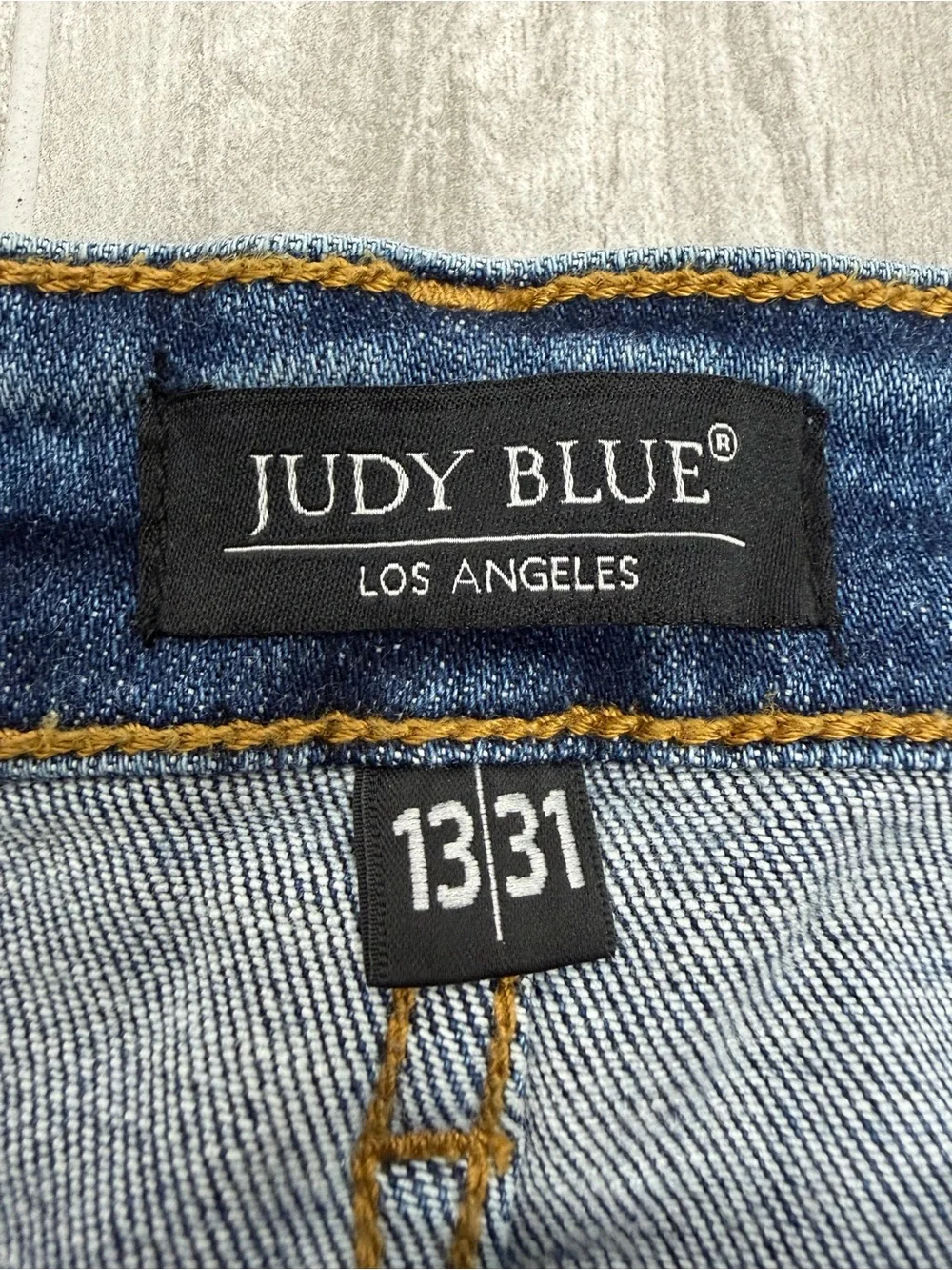 Judy Blue Boyfriend stretch denim jeans mid-to-high rise size 13/31